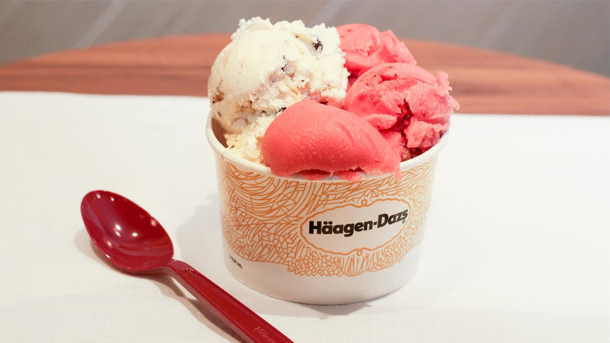 Häagen-Dazs Ice Cream Shop by null