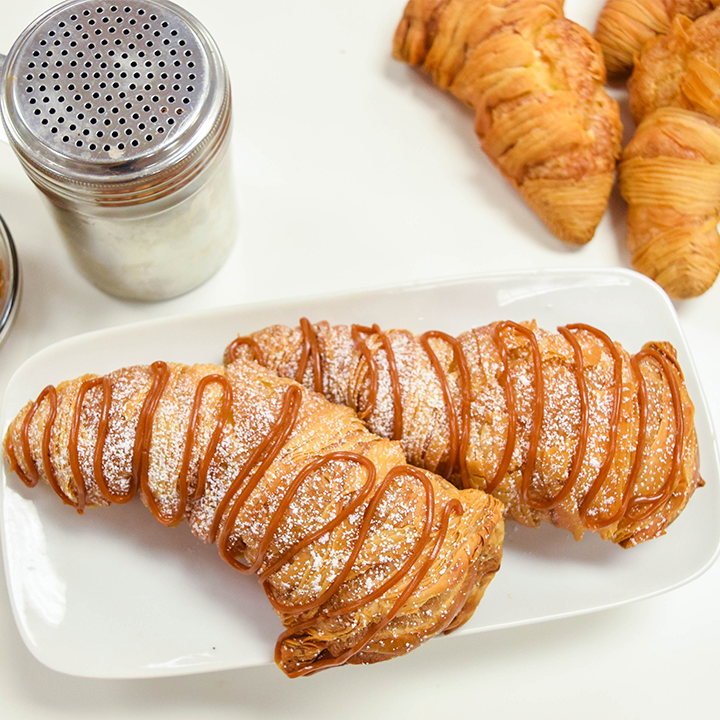 Carlo's Bake Shop by null