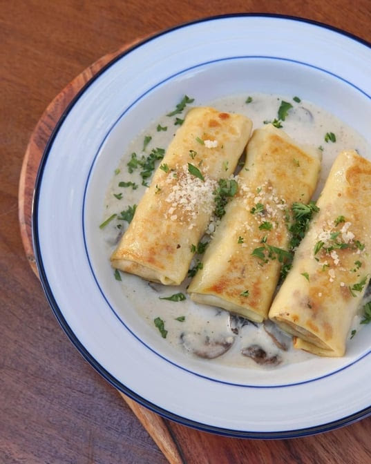 Mom, Please Ukrainian food, Playa Vista by null