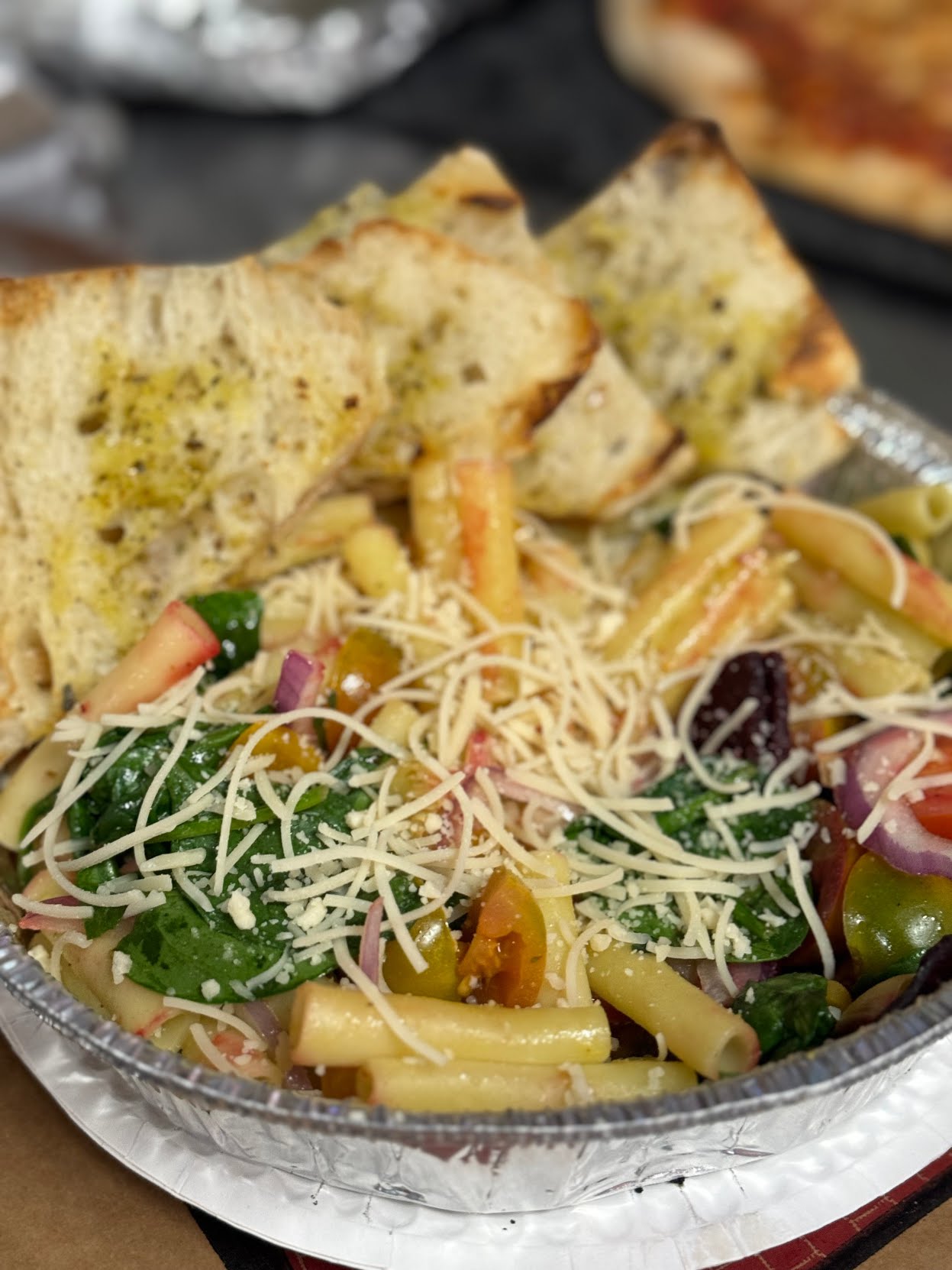 Gianni's Pizza by null