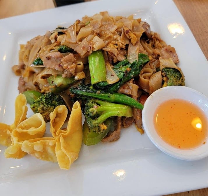 Cozy Thai Restaurant by null