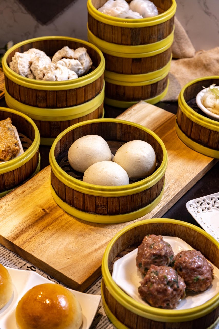 Triumph Valley by null