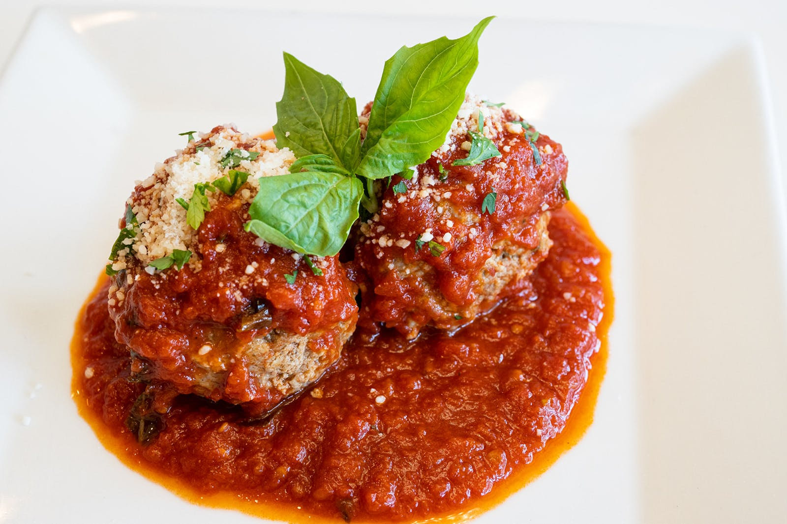 Lucatelli's Pizzeria by null