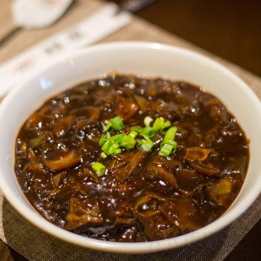 Man Chun Hong by null