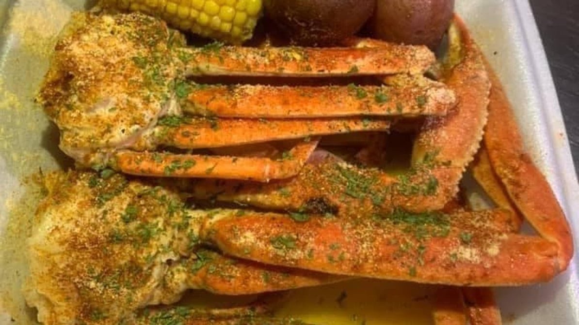 Crawfish & Geaux by null