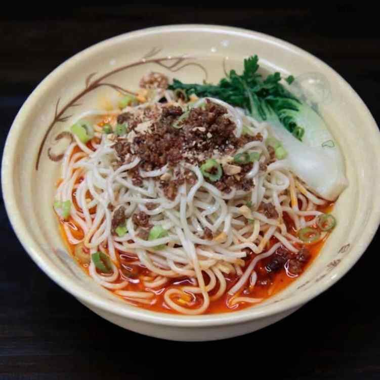 Sichuan PoPo - Fulham 婆婆面 by null