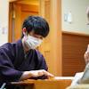 五冠に挑む藤井聡太竜王、師匠の「節目」は記憶にも残る対局に