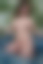 midget nude girl|Asian Midget gallery 1/1