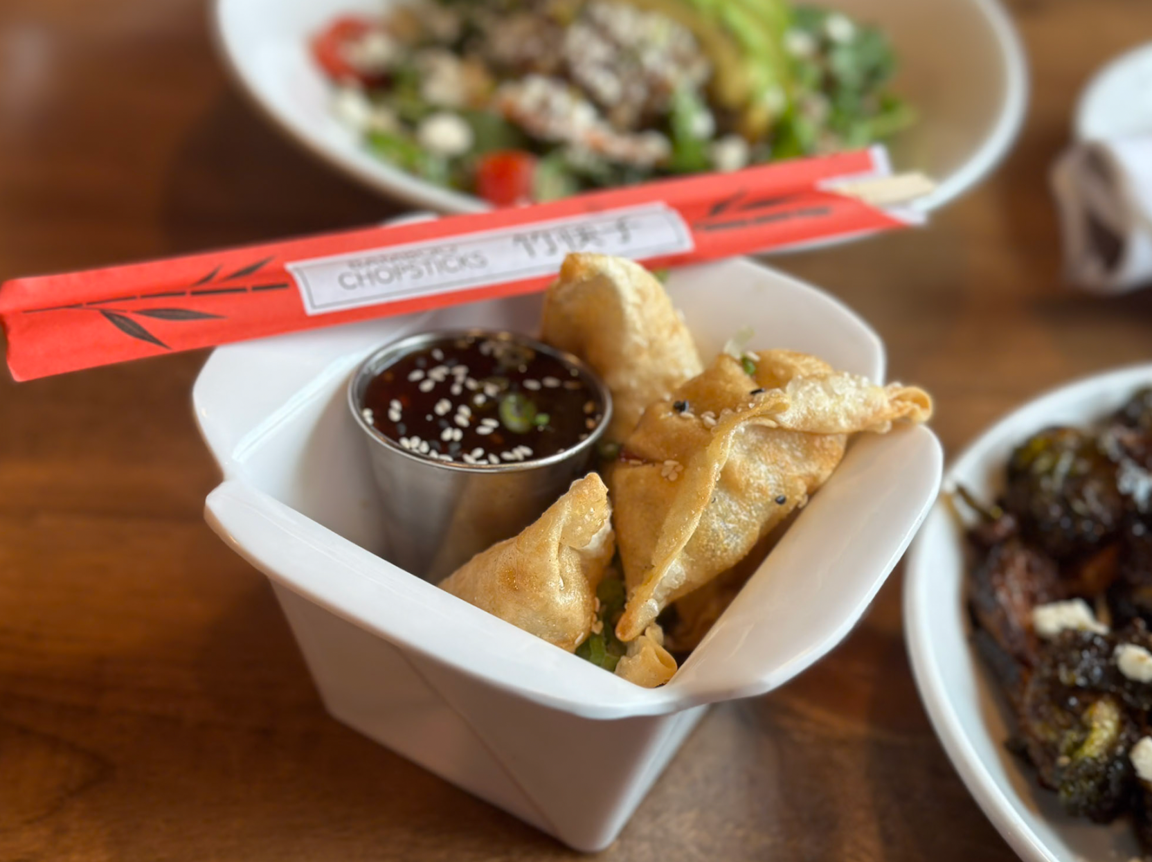 West Village Tavern by null