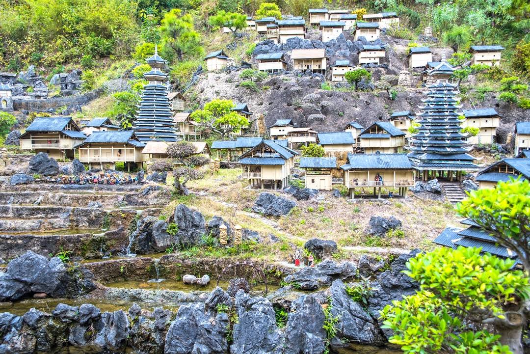 Splendid China Folk Village by null