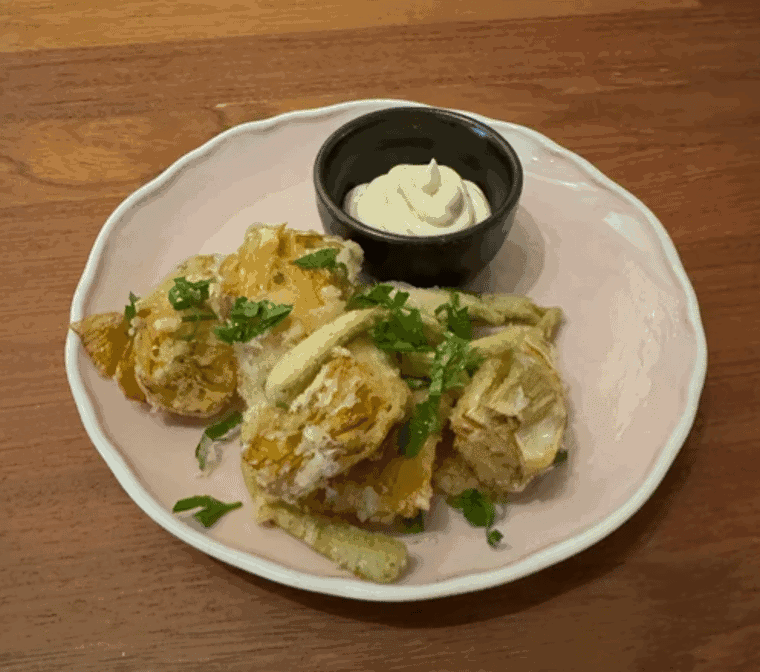 Annabelle’s Kitchen Marda Loop by null