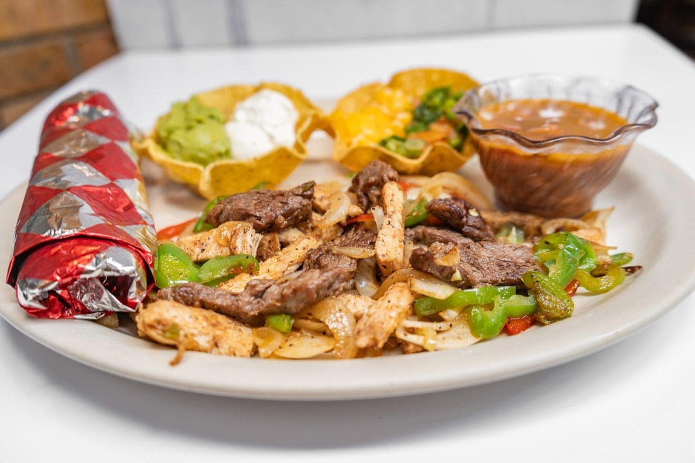 La Bodega Mexican Restaurant & Bar by null