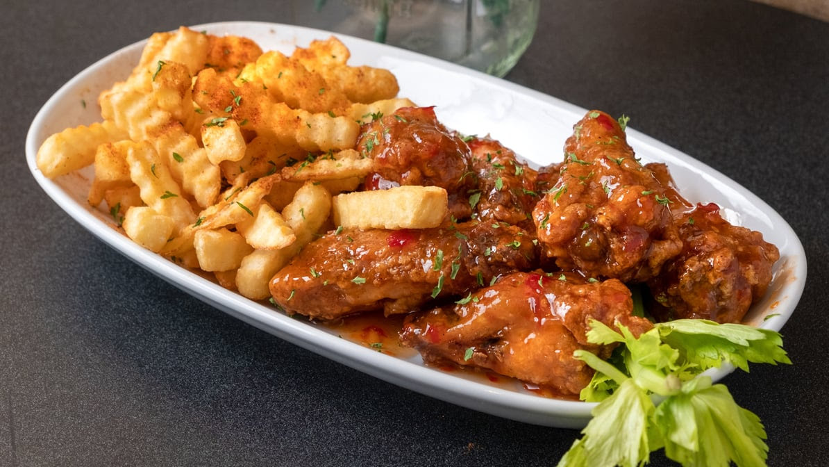 Millies Kitchen by null