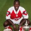 Fallece Kevin Campbell, leyenda del Arsenal, a los 54 años