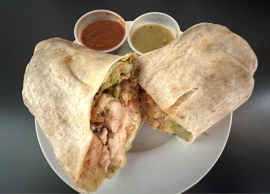 Burritos Mi Tierra by null