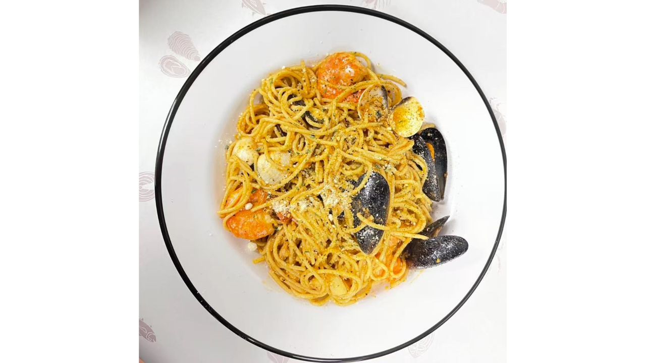 Captain Crab Seafood Restaurant - Elk Grove by null