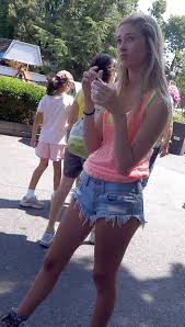 Ebony girl in booty shorts jpg x Candid short shorts