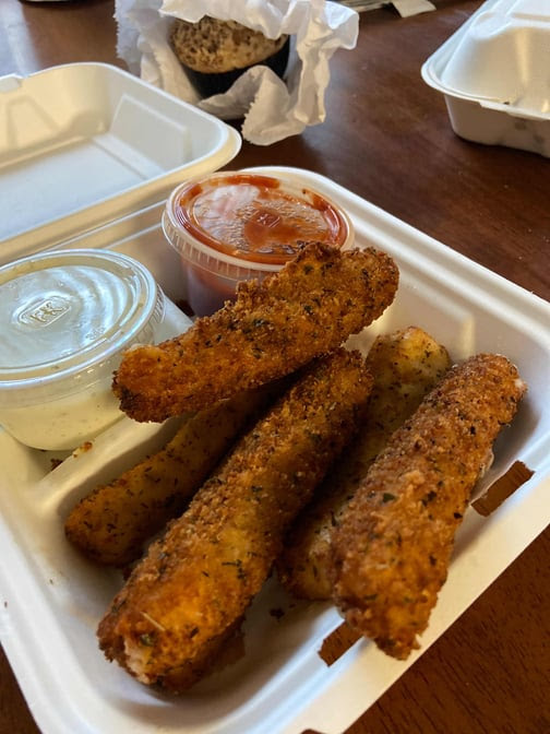 Wings 'N More by null