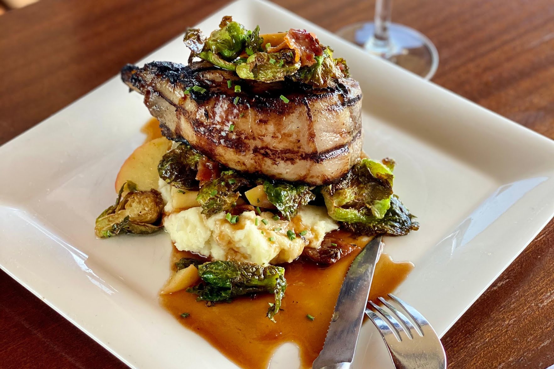 Tavern House Kitchen + Bar by null