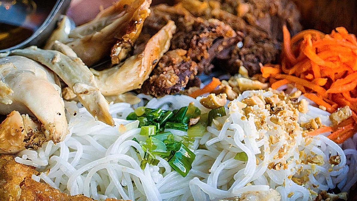 Garden Buffet by null