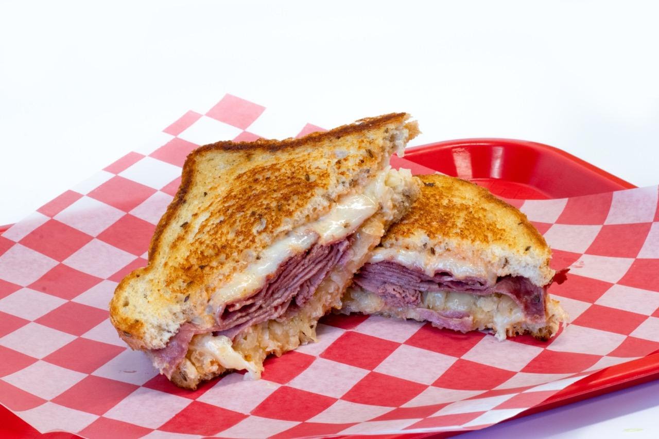 Wagner's Drive-In by null