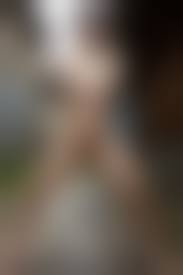 野外　裸|プロの野外露出ヌード画像100枚 - エロ画像まとめ えっちなお姉さん。