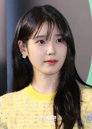 아이유 자막 합성|아이유(IU) - 아이유(IU) added a new photo.