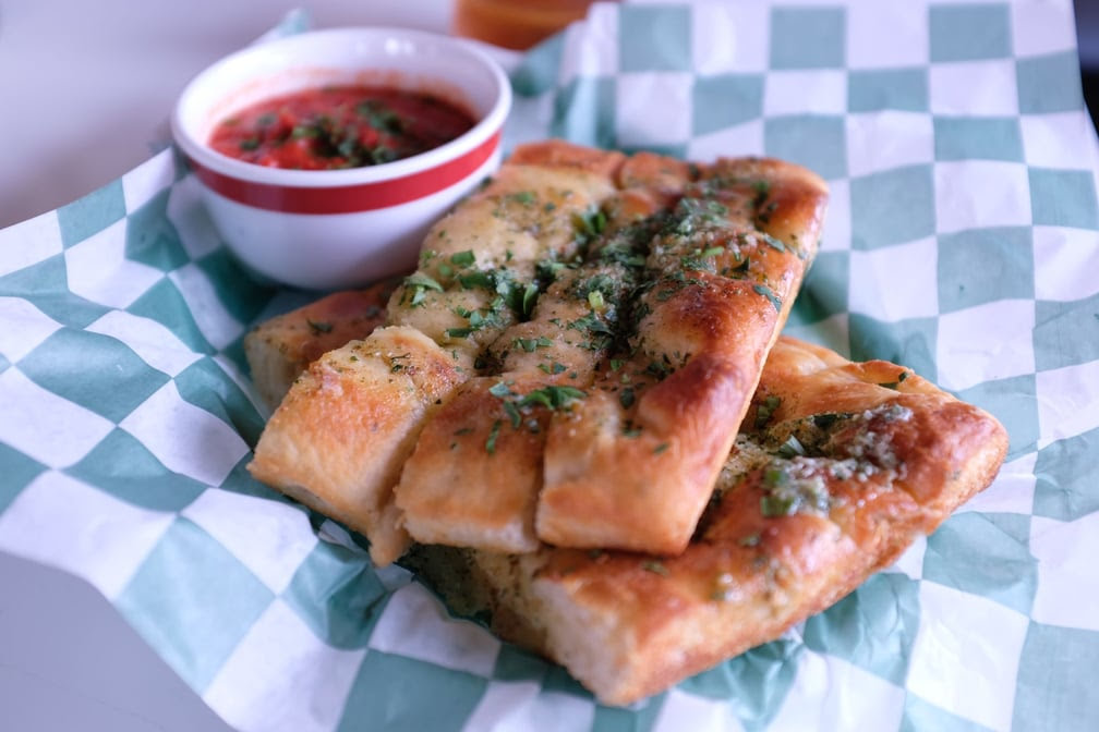 Wrecktangle Pizza by null