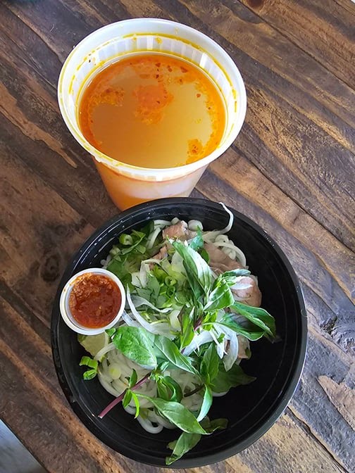 Vivi's Vietnamese Noodle House by null