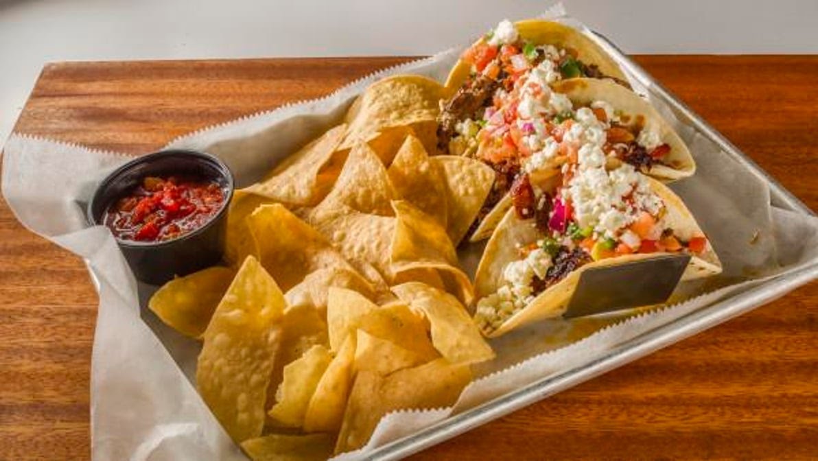 Wolfies Grill - Noblesville by null