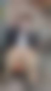 電車 盗撮|電車やバスの優先席に座っているひとや座席に荷物を置いているひとを次々と盗撮し、執拗に晒し続けている女性名のアカウント（おそらく眼鏡のおっさん）が逆に晒され始めてるの、筋の悪い呪術が自分に返ってきてるかのような趣がある。  https://t.co ...