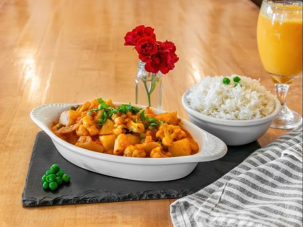 Serene Cuisine of India by null