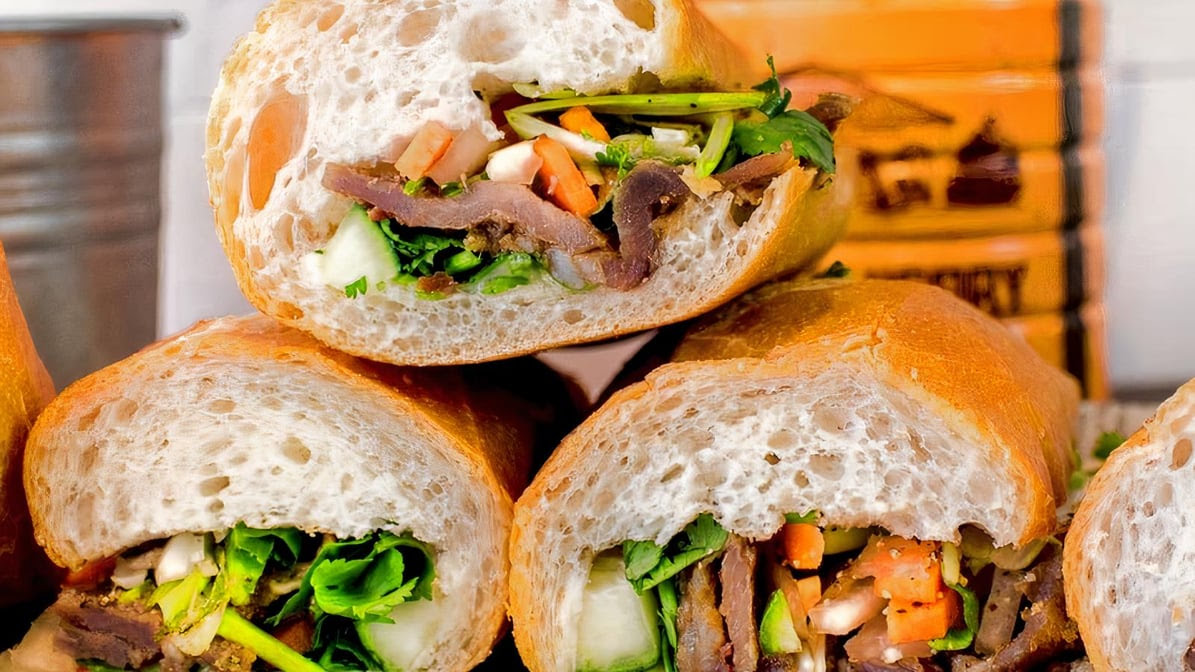 Nam Eatery by null