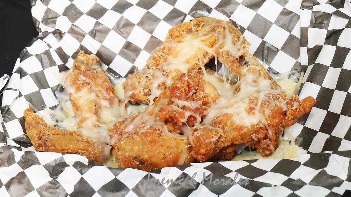 Bayou Hot Wings by null