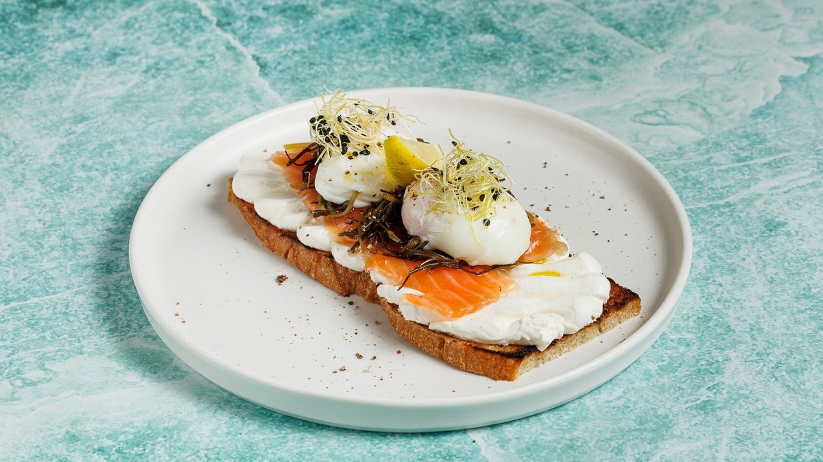 The Roosters Ilisia by null