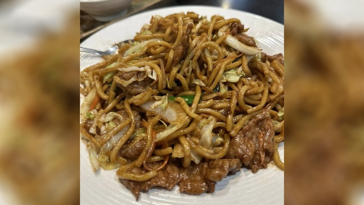 Red Chilli House 川湘园 by null