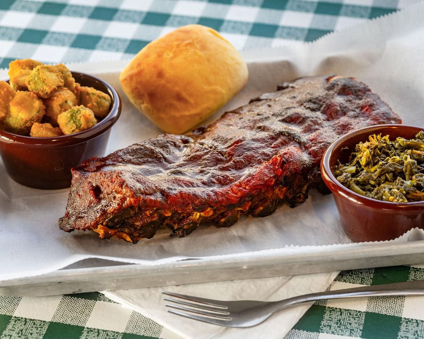 Leonard's Pit Barbecue by null
