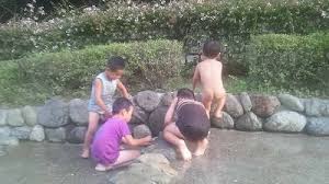 幼児すっぽんぽん|すっぽんぽん。 | マッサンな日々 ～年子育児中！～