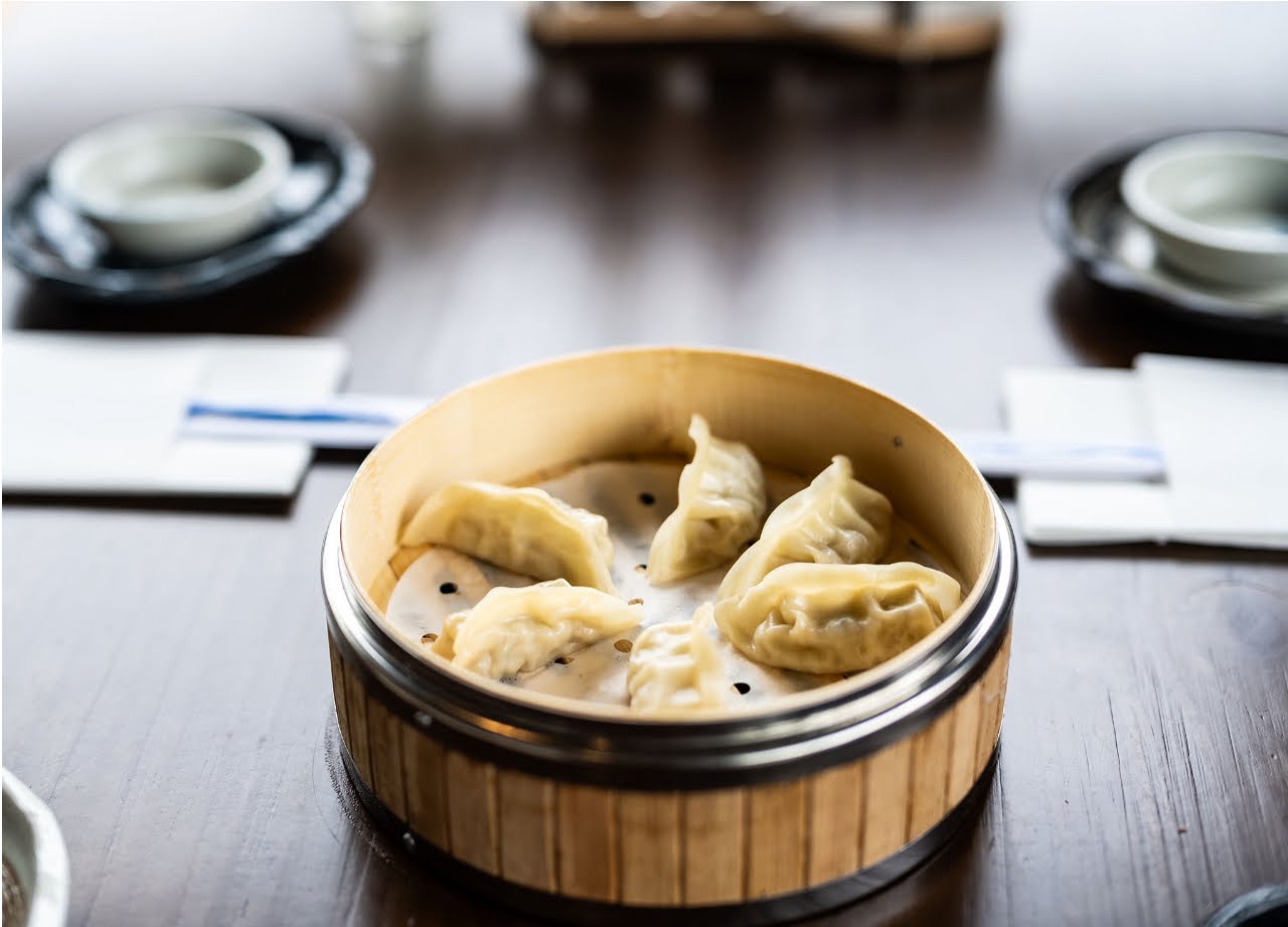 Yu's Noodle Shop by null