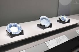 金粉ショー はみ出し|お店情報：博多あご出汁中華そば六味亭九産大駅前店 | TikTok