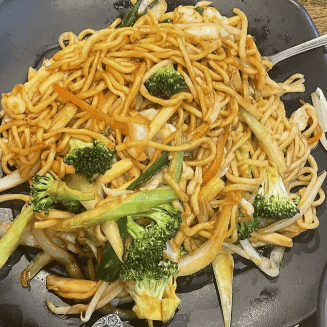 Kungfu Noodle by null