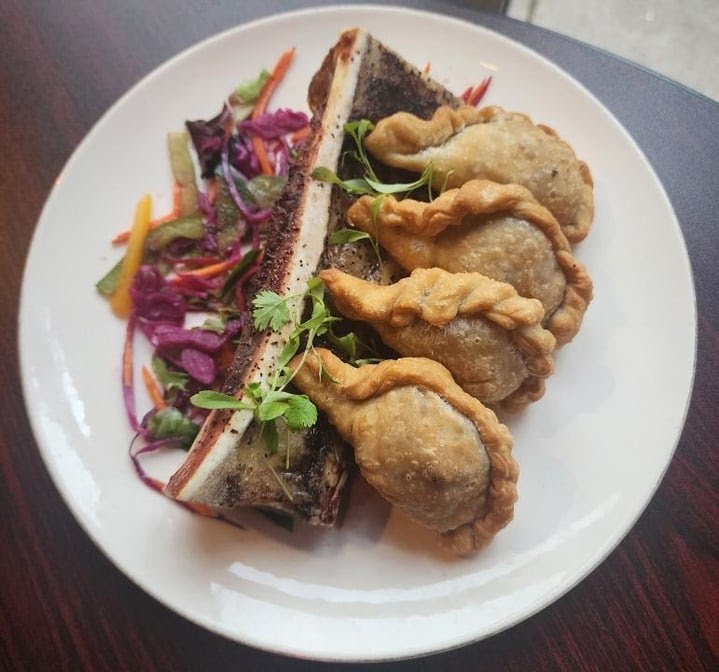 Dell' Rooster Restaurant & Bar by null