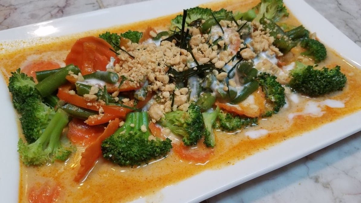 Srisiamchai Thai Restaurant by null