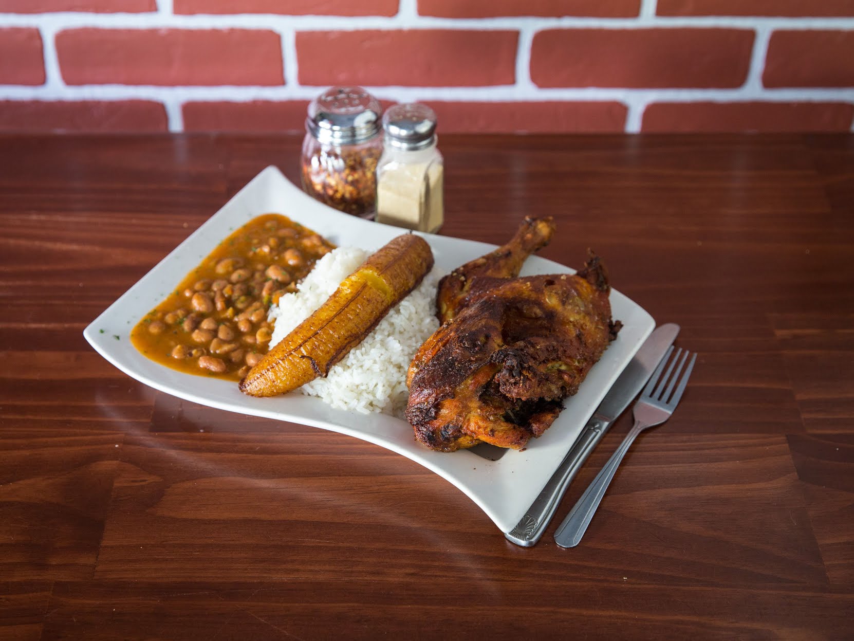 Patricias Pizza II by null