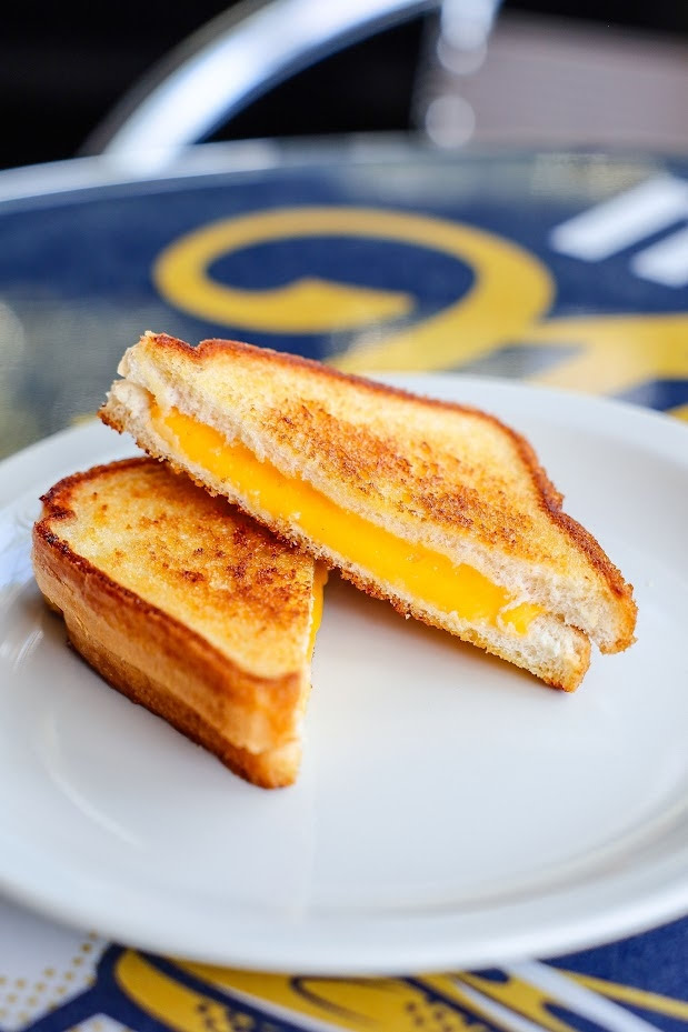 Chuck's Backyard by null