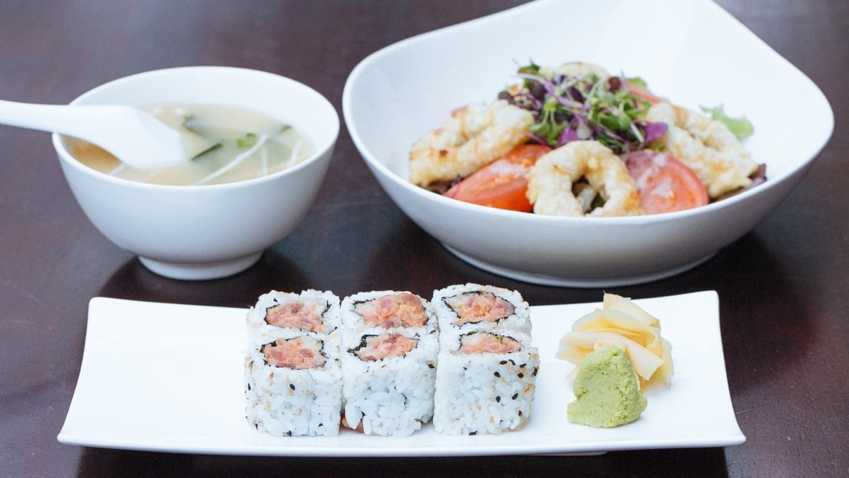 Hikari Sushi by null
