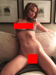 Jennifer lawrence laughs wardrobe malfunction plunging white dress opens cab following hunger games premiere party jpg x Jennifer lawrence sex tape