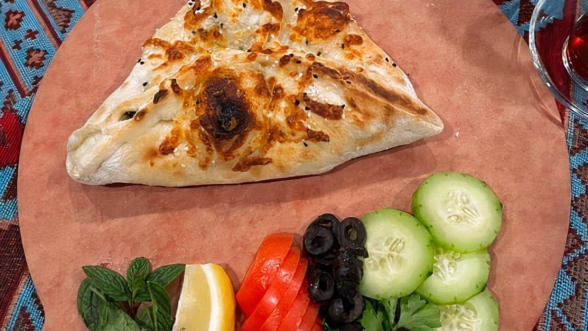 Ragheef Arabic Flatbread & more by null