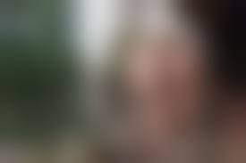 familia desnuda en casa|El Contenedor: El drama de vivir desnudo y sin nada