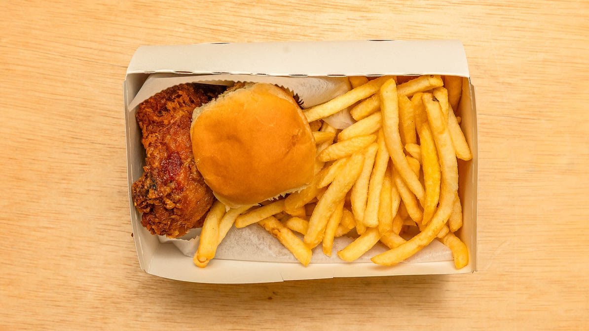 CROWN FRIED CHICKEN (Halal) by null